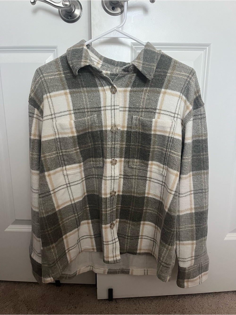 American Eagle Plaid Fleece Shacket Shirt Jacket Neutral Women’s XS